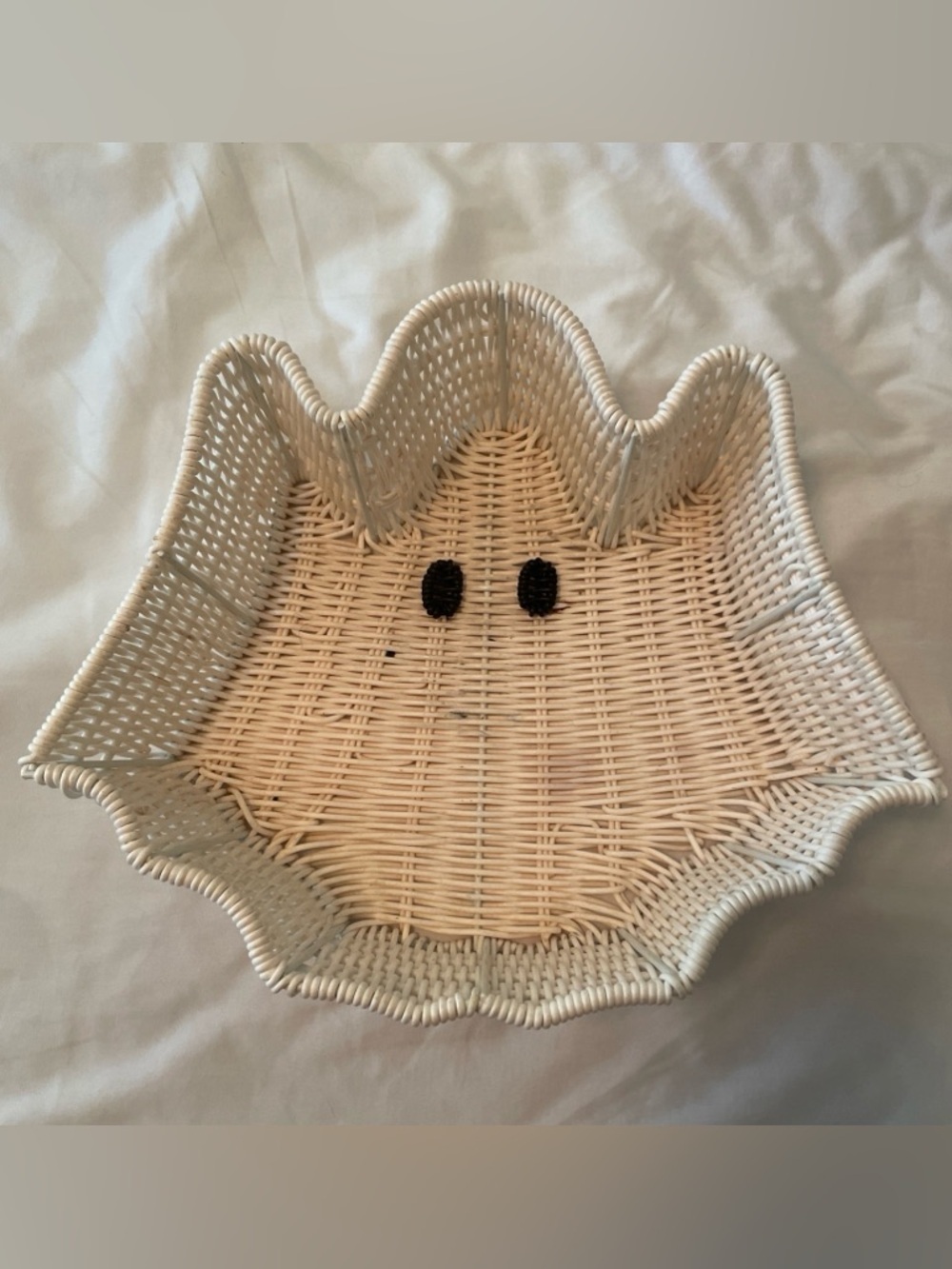 Ghost Woven Wicker Basket White Halloween Candy Bowl Tray Decor‎ 12in